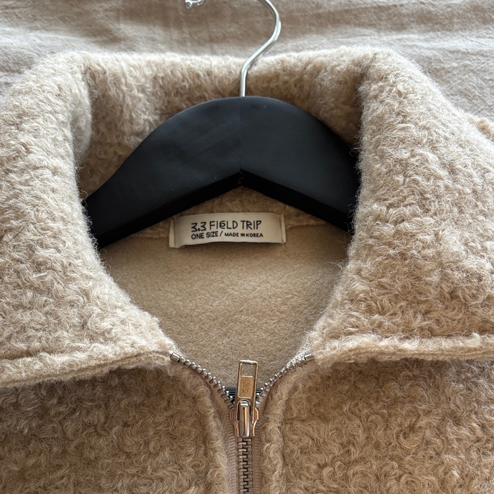 Gorgeous jacket - Picture 2 of 10